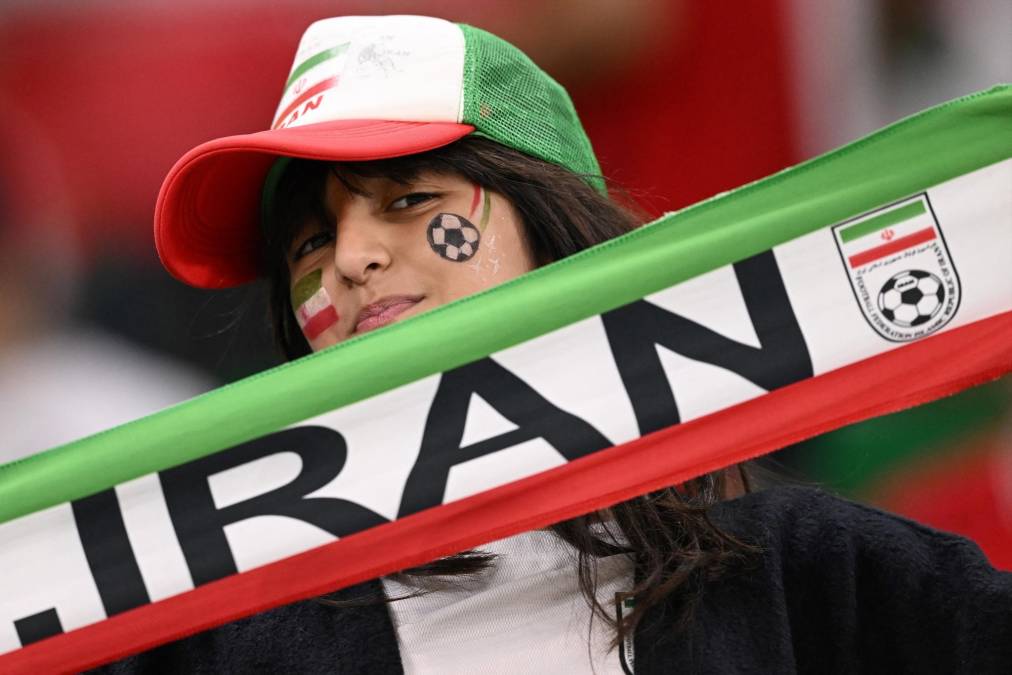 Un detenido, apoyo a Ucrania y las hermosas chicas del Irán-EEUU