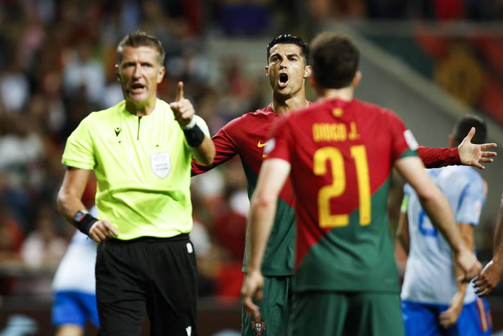 La frustración de Cristiano Ronaldo por eliminación de Portugal en la UEFA Nations League y Georgina Rodríguez robó miradas