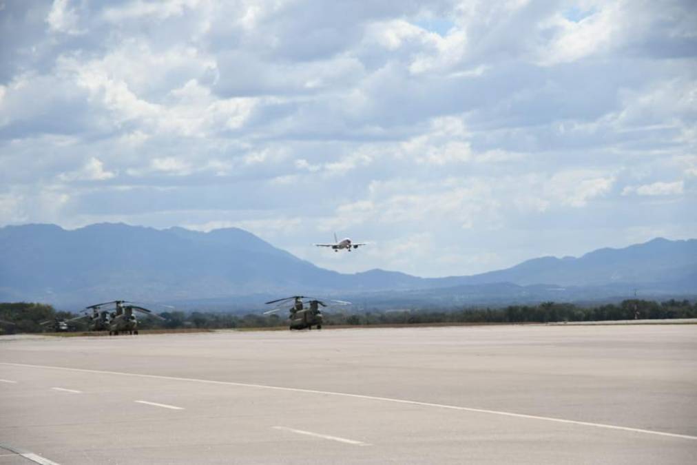 El avión de Felipe VI aterrizó en el internacional aeropuerto de Palmerola, zona central de Honduras.