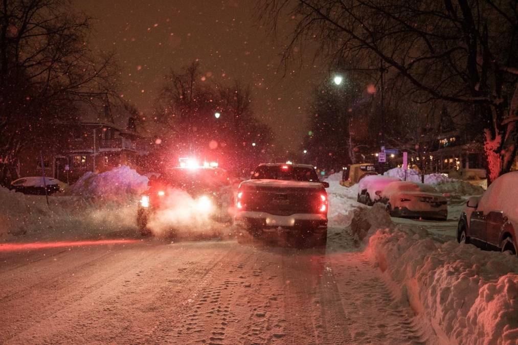 “Nos estamos recuperando de una de las peores tormentas que hemos visto, desafortunadamente con el mayor número de muertos que hemos tenido en una tormenta”, dijo el martes el funcionario del condado de <b>Erie</b>, Mark Poloncarz, en una conferencia de prensa. 