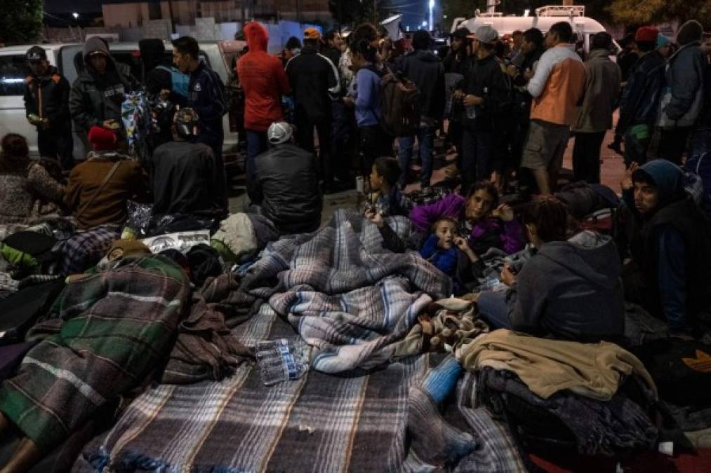 FOTOS: El drama de la caravana de migrantes que busca llegar a EEUU