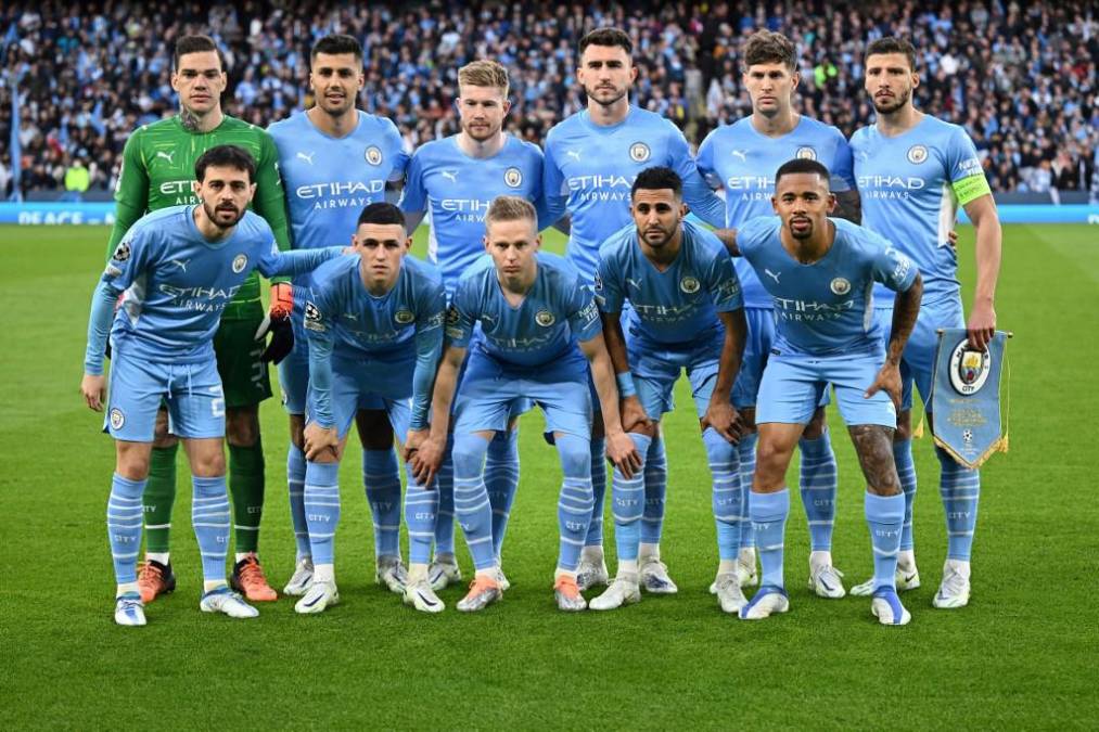 Este fue el 11 titular que mandó Pep Guardiola por parte del Manchester City. El club inglés ganó, pero dejó vivo al Real Madrid.