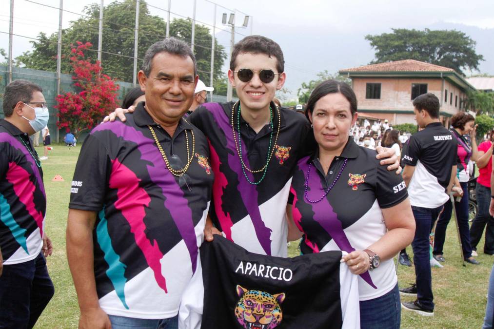 Julio Aparicio, José Aparicio e Irma de Aparicio