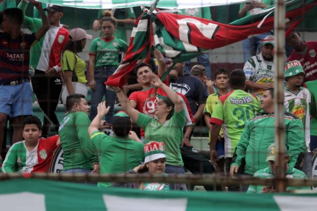 El estadio Yankel Rosenthal se vistió de los colores del Marathón.