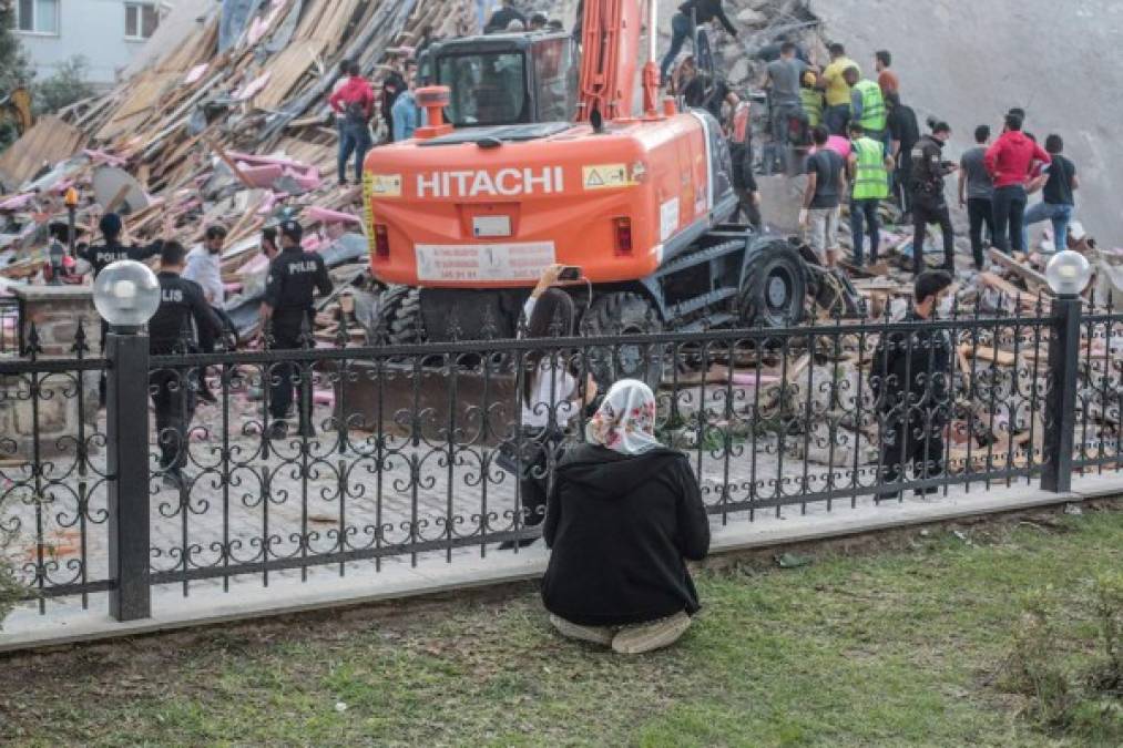 ¡Escalofriante! Nostradamus predijo el terremoto de Turquía para este 2020 y hay más