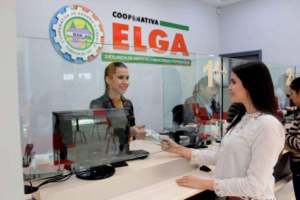 4. Categoría Financieras Y Cooperativas: Cooperativa ElgaFundada en 1965, la Cooperativa de Ahorro y Crédito Elga Limitada registra un amplio crecimiento en su rubro, con presencia en 15 ciudades de Honduras, ganándose la confianza de sus afiliados gracias a su solidez y actitud de honestidad, responsabilidad y trabajo en equipo que caracteriza al talento humano que la conforma.