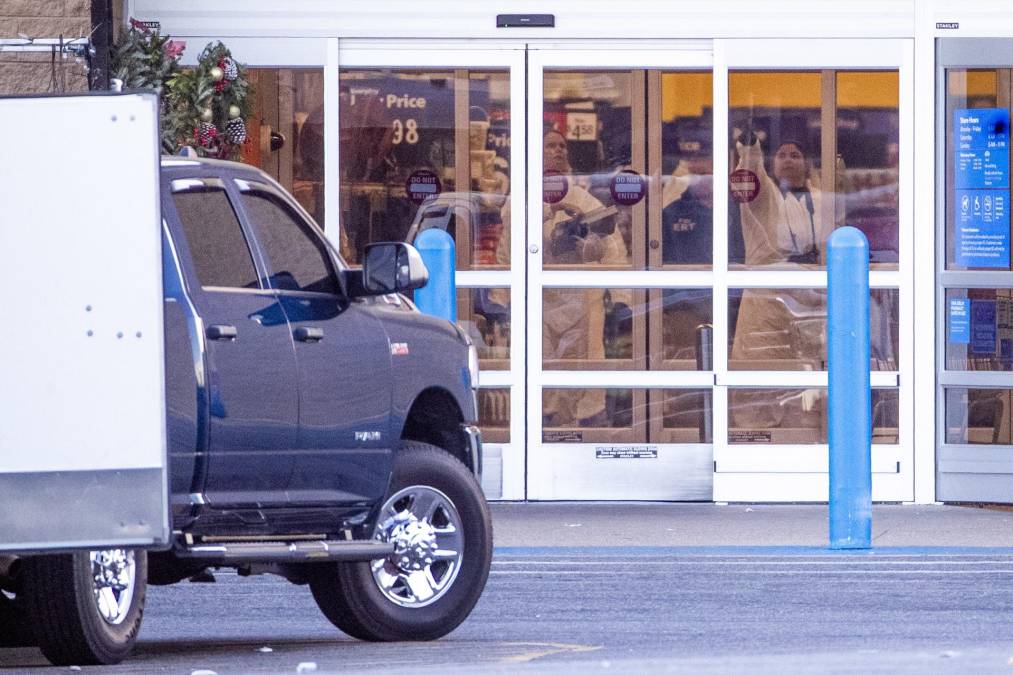 Tiroteo: empleado desató el terror en un supermercado de EEUU (FOTOS)
