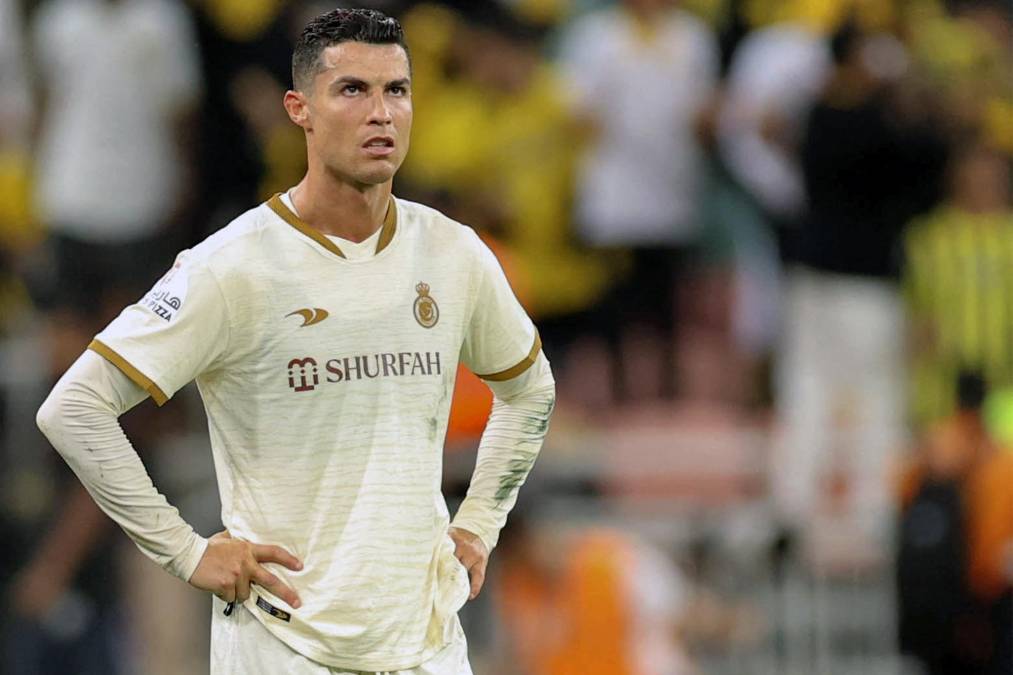 El futbolista portugués es blanco de burlas en redes sociales tras trascender un “nuevo galardón” en Arabia Saudita.