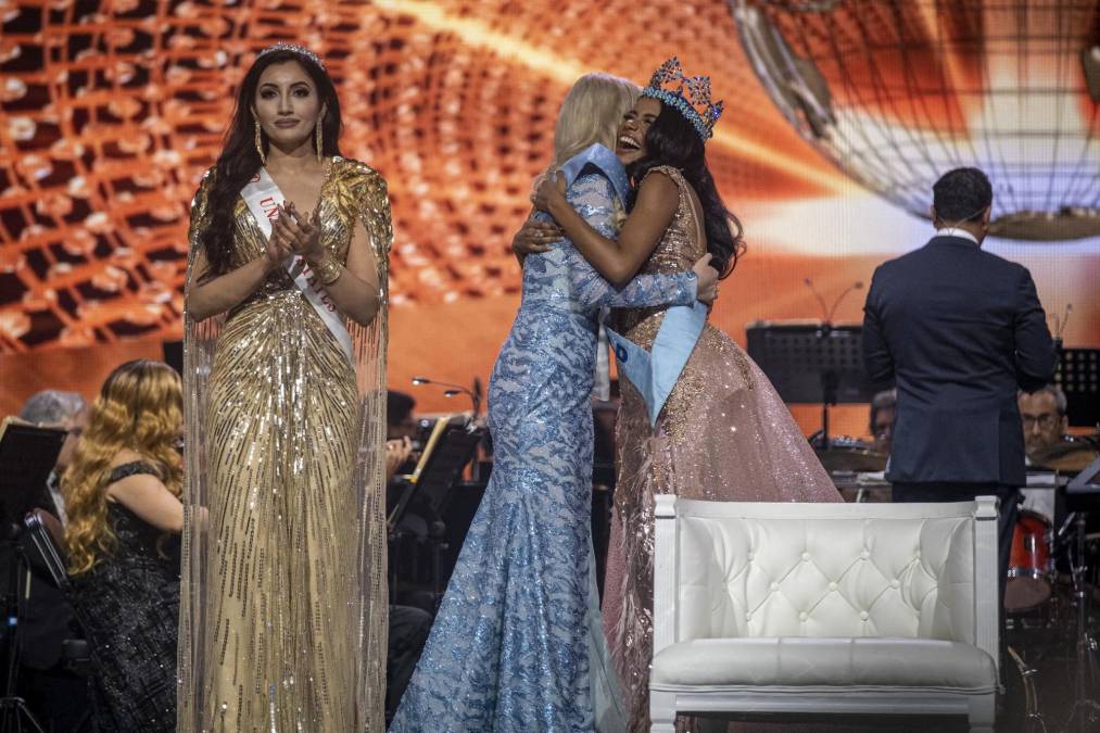 Del Valle contrademandó a PRwaP, requiriendo una cantidad mayor a 31 millones de dólares por daños morales, y anunció que no participaría de los eventos de la final de Miss Mundo 2021.