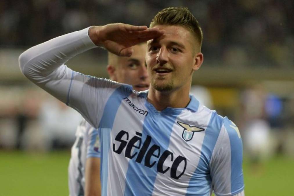 El PSG se ha lanzado a buscar el fichaje del centrocampista serbio Sergej Milinkovic-Savic. La edición de este jueves de L'Équipe habla de un fuerte interés de Leonardo en la estrella de la Lazio. También buscaría la contratación de Sandro Tonali.