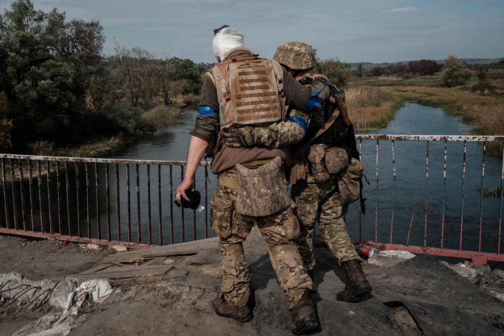 13 niños y una mujer embarazada mueren en ataque ruso en Ucrania