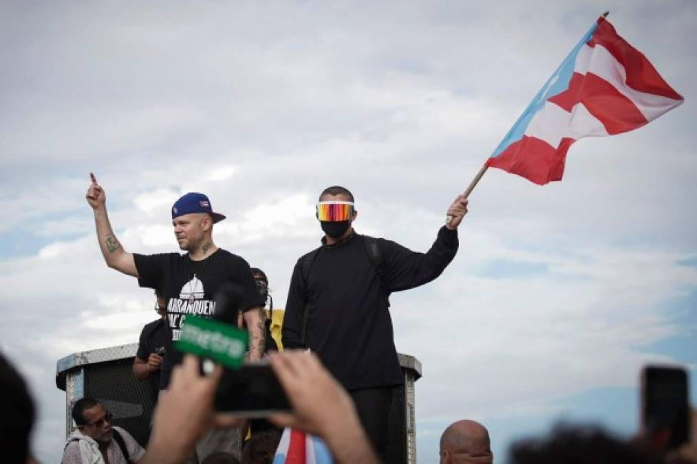 La crisis de Puerto Rico ha sobrepasado sus fronteras y el presidente de EEUU, Donald Trump, arremetió este jueves contra los líderes 'corruptos' de la isla y les acusó de 'robar todo lo que pueden' a su Gobierno.