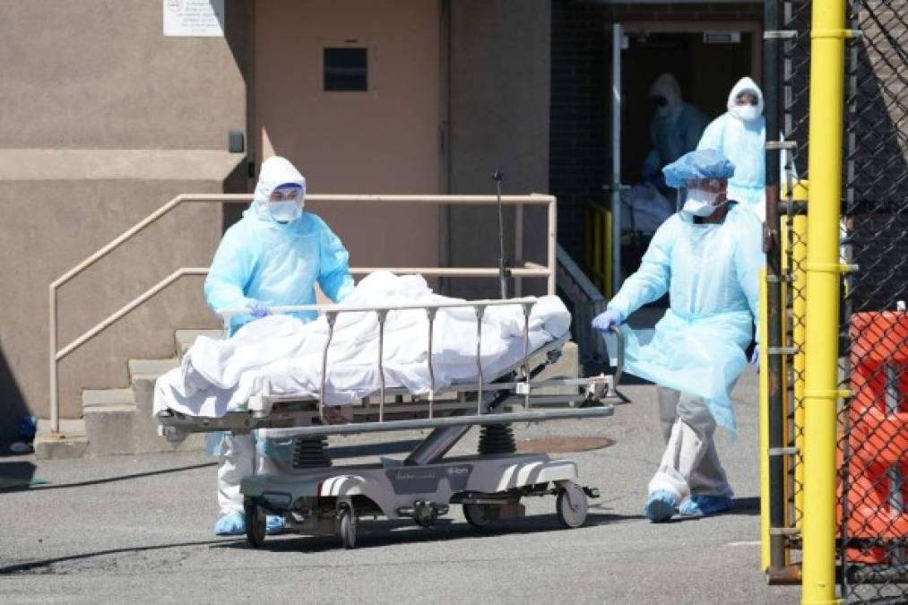 La covid-19 ha dejado ya 5,489 muertos en el estado de Nueva York, que registra la mitad de todos los fallecidos por el virus en Estados Unidos.