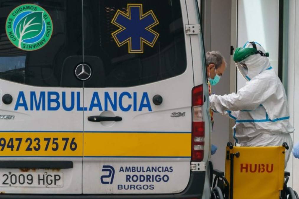 Médicos Sin Fronteras (MSF) ha puesto al servicio del sistema nacional de salud a todo su personal sanitario y está colaborando en Madrid y en Barcelona para atender el aumento de demanda, como consecuencia de la pandemia del coronavirus.