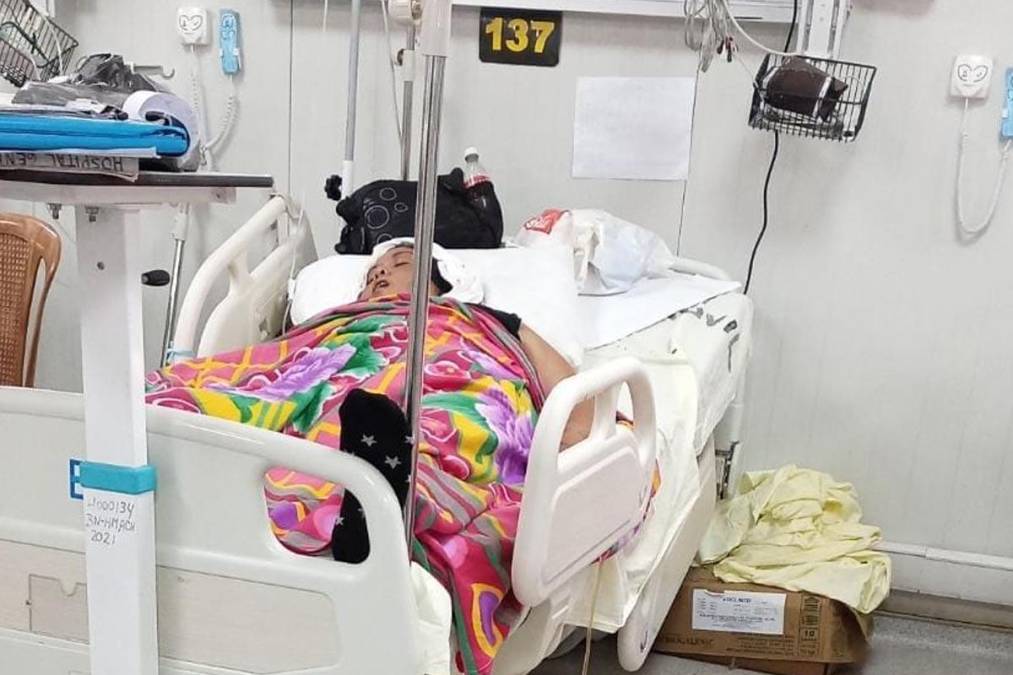 A la mujer de 37 años le extrajeron una muela en el Hospital del Sur en Choluteca.