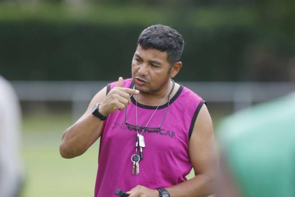 El “Chato” Padilla dejó atrás su aventura de seis meses con el Juticalpa FC para fichar por el Sabá FC del departamento de Colón.