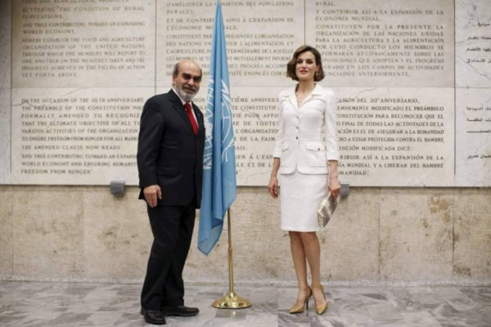 Uno de los campos en los que trabaja hoy la reina Letizia es como embajadora especial para la nutrición de la Organización de Naciones Unidas para la Alimentación y la Agricultura (FAO). <br/><br/>Desde su nombramiento en el verano de 2015, ha apoyado los esfuerzos de la organización para erradicar el hambre.<br/><br/>