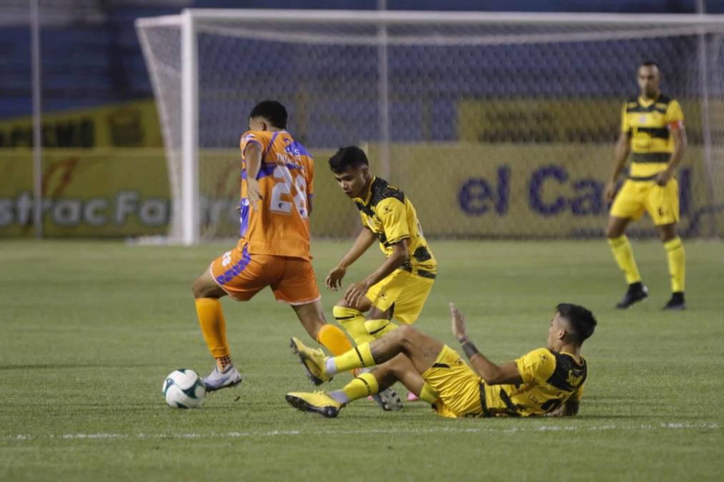 Todo parecía que el partido iba a culminar con un empate 0-0.