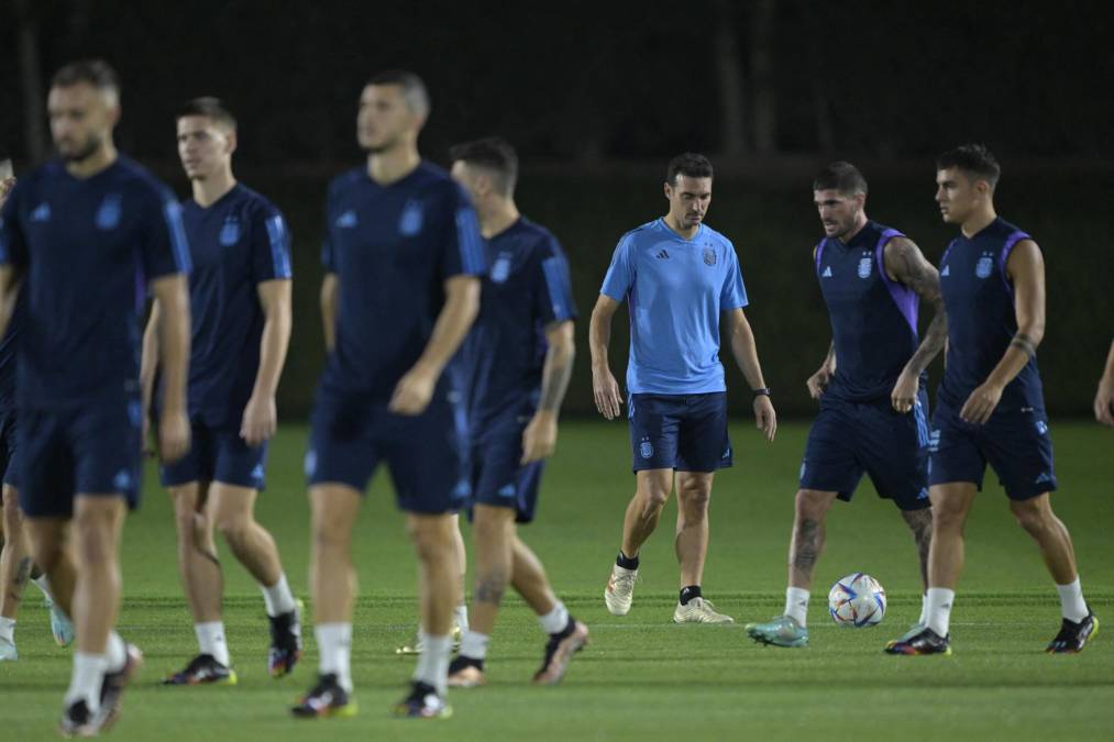Argentina se está jugando una final ante Polonia en el cierre de la fase de grupos del Grupo C en Qatar.