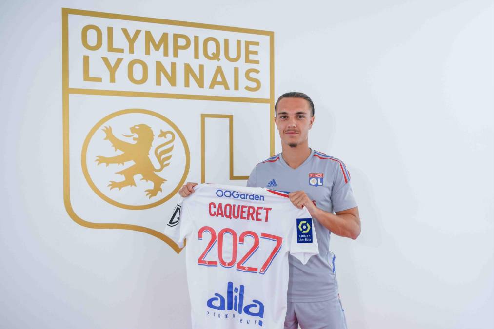 OFICIAL: El Olympique de Lyon informó la ampliación del contrato de su centrocampista Maxence Caqueret por una temporada más. El francés, que iniciará su 5ª temporada en el OL, queda ahora vinculado hasta el 30 de junio de 2027. 