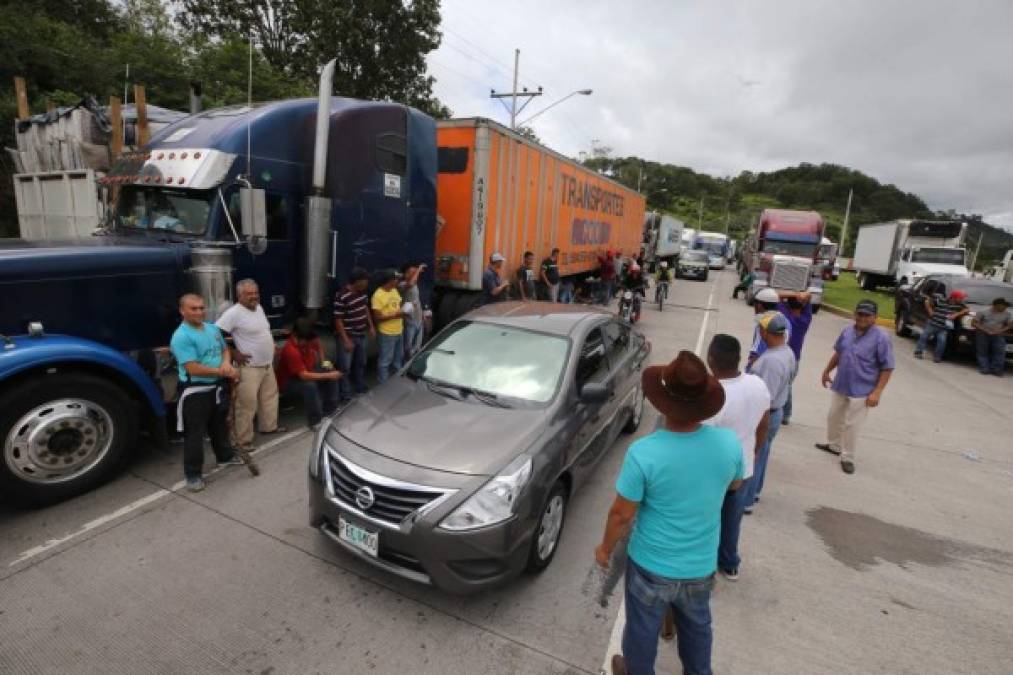 Caos por paro de transporte pesado en Honduras
