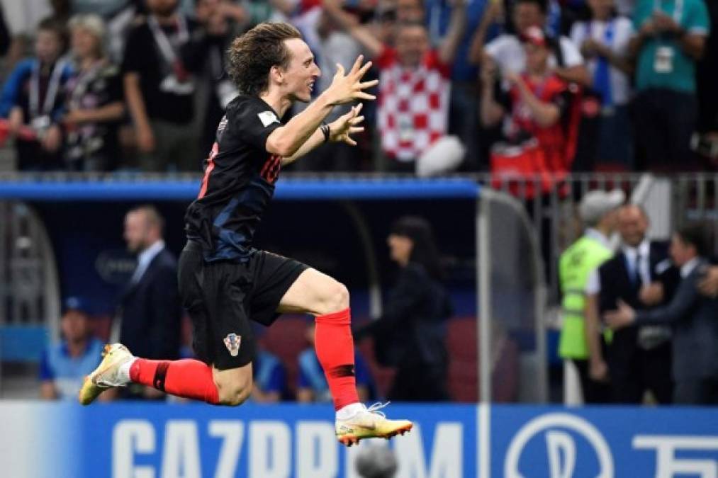 El capitán de Croacia, Luka Modric, celebrando la clasificación a la final.