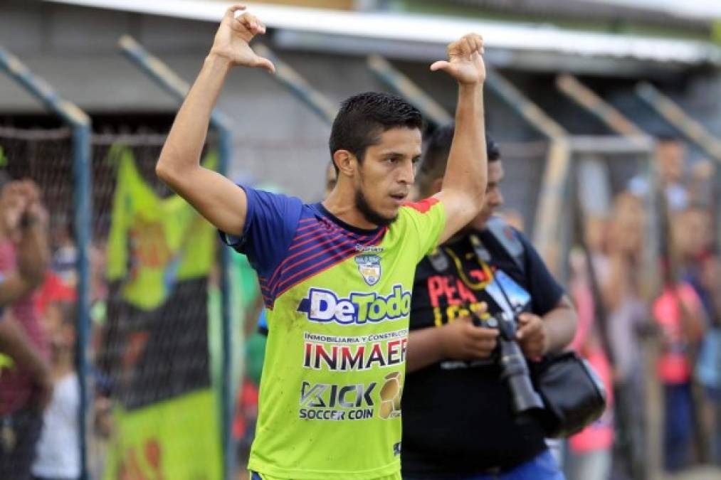 A sus 31 años, Juan Ramón Mejía se convirtió en la máxima figura del Real de Minas en este torneo y eso le valió para ser convocado a la Selección de Honduras.