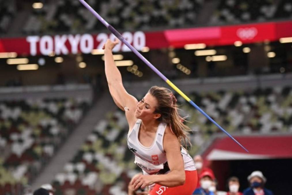 Maria Andrejczyk consiguió hace apenas unos días su primera medalla olímpica en la disciplina de lanzamiento de jabalina femenino, aunque no fueron sus primeros Juegos Olímpicos, puesto que ya participó en Río 2016.