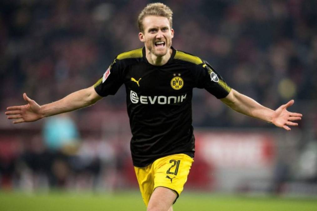 Andre Schürrle, campeón del mundo con Alemania en Brasil 2014, ha anunciado su retirada del fútbol en activo a los 29 años. El jugador germano con 420 partidos en sus piernas pone a fin a una carrera que ha ido de más a menos.<br/><br/>Schurrle, que ha jugado la última temporada en el Spartak de Moscú, rescindió días atrás su contrato con el Borussia Dortmund club con el que tenía firmado hasta junio de 2021. También ha jugado en su carrera en el Bayer Leverkusen, Chelsea, Wolfsburgo y Fulham.