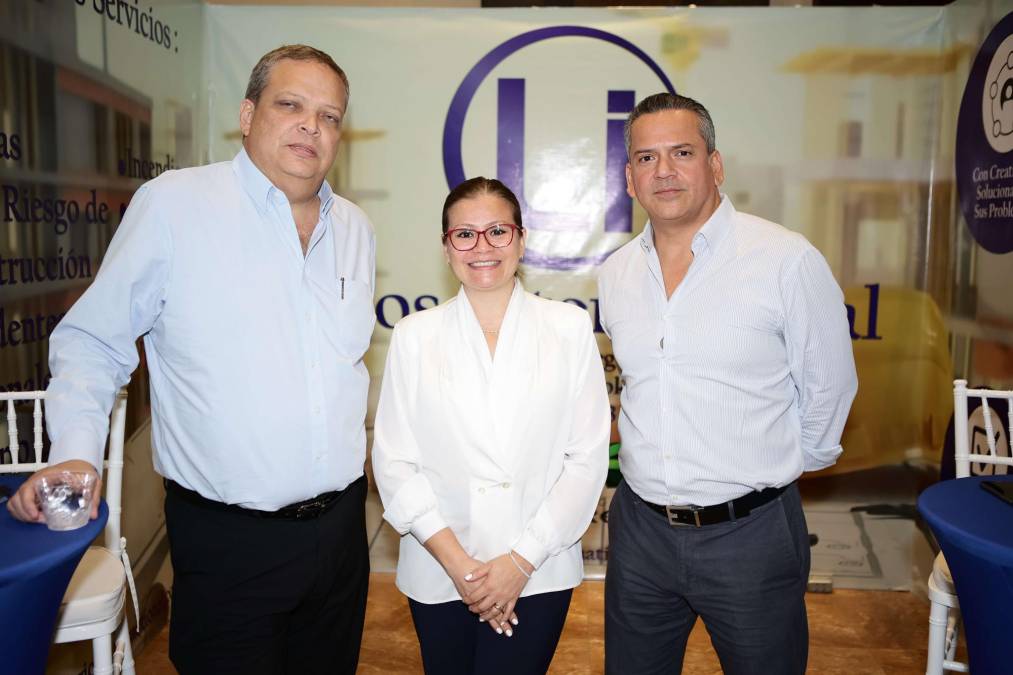 Ricardo Larios, Marlene Solis y Carlos Larios