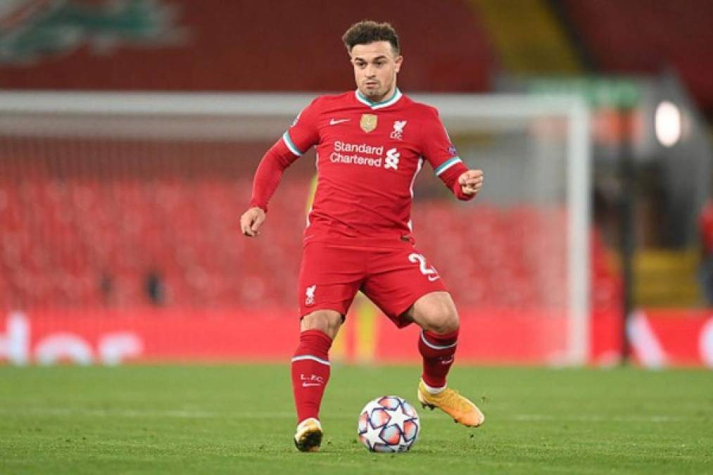 La estrella del Liverpool, Xherdan Shaqiri, es uno de los primeros integrantes que podrían dejar el club este verano, informa el 'Liverpool Echo'. Los Reds están preparados para vender Nat Phillips, Harry Wilson, Divock Origi, Neco Williams y Shaqiri como parte de un ambicioso esfuerzo de recaudación de fondos, con salidas como Marko Grujic y Taiwo Awoniyi ya avanzando en las últimas semanas sin haber tenido poco impacto durante su tiempo en Anfield.