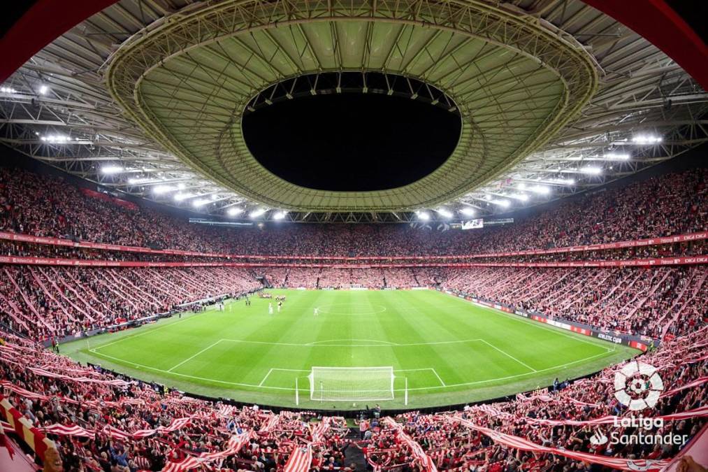 Hubo récord de asistencia en San Mamés. Así lució el estadio con los 49.741 espectadores llenaron La Catedral en el Athletic-Barça.