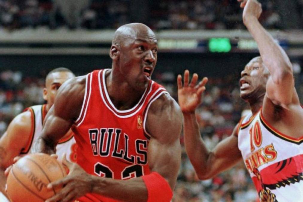 Jordan es actual propietario de los Charlotte Hornets, equipo de Carolina del Norte que compite en la Conferencia Este de la NBA.