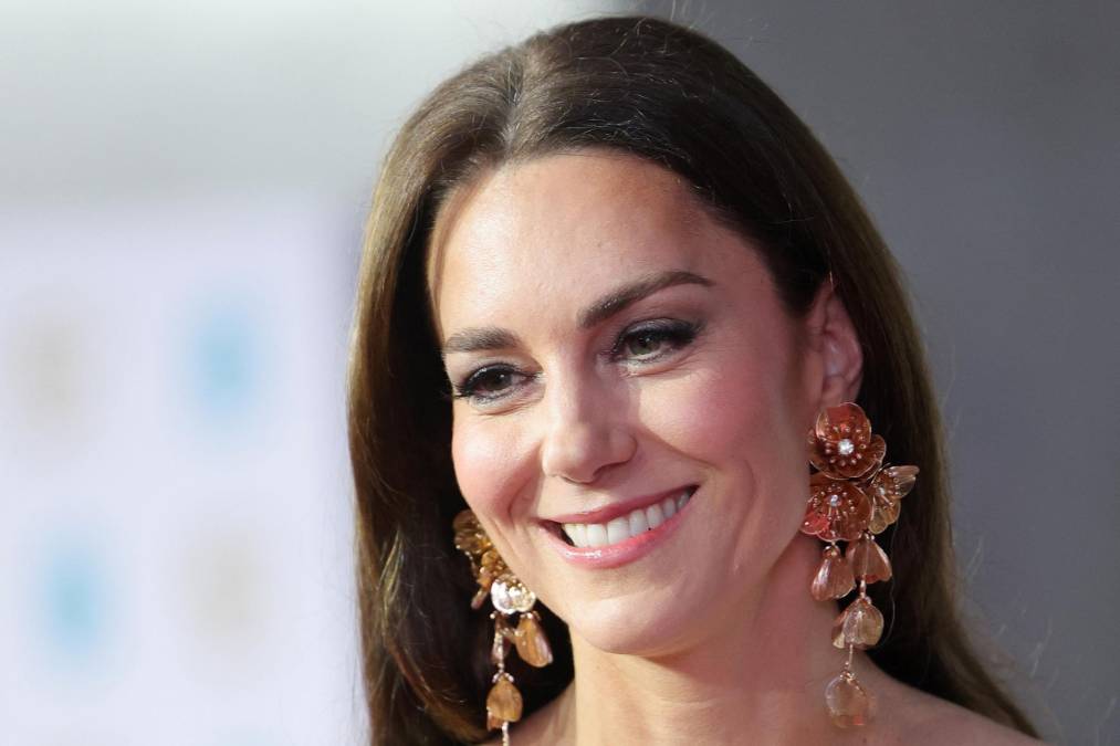 Kate Middleton brilla en los Bafta con unos pendientes de Zara