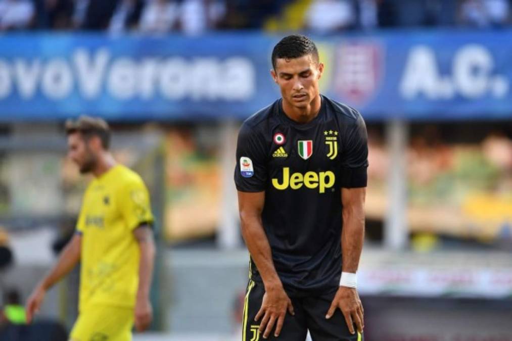 No se vio en TV: Debut agridulce de Cristiano con la Juventus, enfadado y susto tremendo