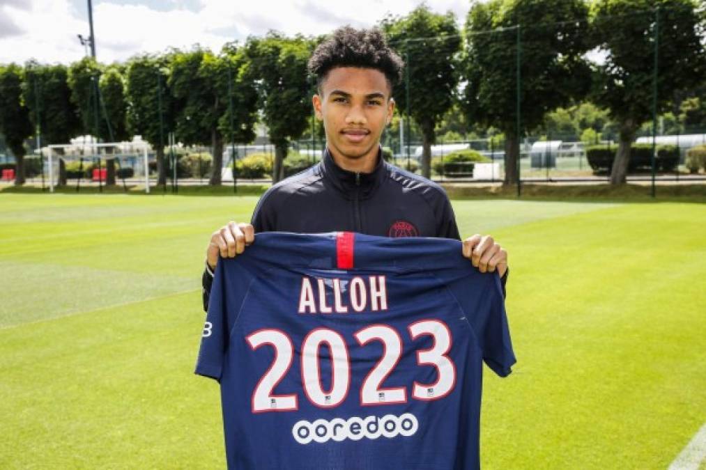 El París Saint Germain también anunció este lunes la firma del primer contrato profesional hasta 2023 para Teddy Alloh, defensa francés nacido en París y que llegó del PSG hace cinco años.