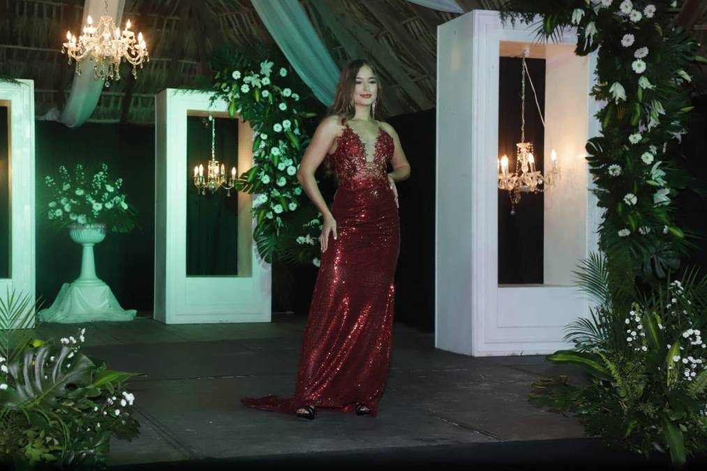 Así de bellas lucieron las concursantes del Miss Honduras Mundo en traje de gala