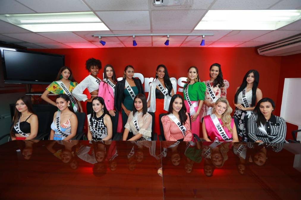 Las 15 candidatas visitaron la sala de redacción de Diario LA PRENSA para presentarse y expresar sus aspiraciones durante y después del concurso. 