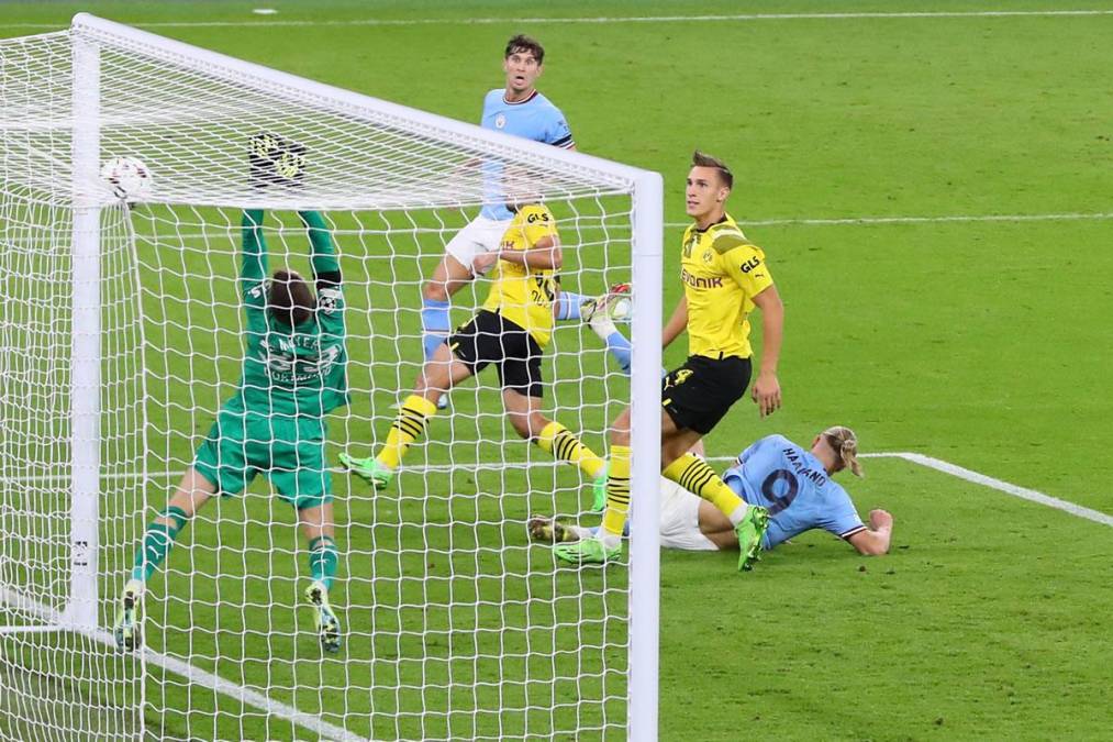 Haaland mandó el balón al fondo de la portería del Borussia Dortmund, su exequipo, para darle el triunfo al Manchester City.