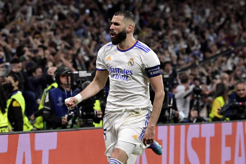 Karim Benzema celebrando su gol número 15 en esta Champions League.