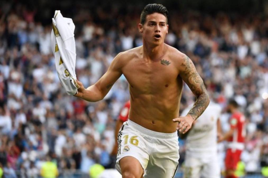 James Rodríguez se volvió literalmente loco al marcar en el Santiago Bernabéu. El colombiano se quitó la camiseta.