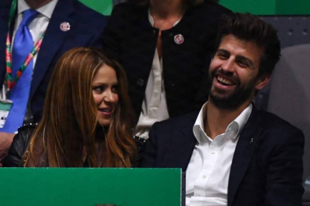 La pareja se mostró sonriente en la gradería de la Caja Mágica de Madrid.