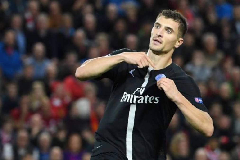 Según el Sun, el lateral derecho Thomas Meunier, en final de contrato con el Paris Saint-Germain, estaría más cerca de comprometerse para las próximas temporadas con el Tottenham Hotspur.