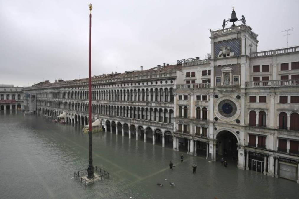 Se trata de la segunda 'Acqua alta' más importante registrada en Venecia desde 1923, después de la del 4 de noviembre de 1966 (1,94 metros).