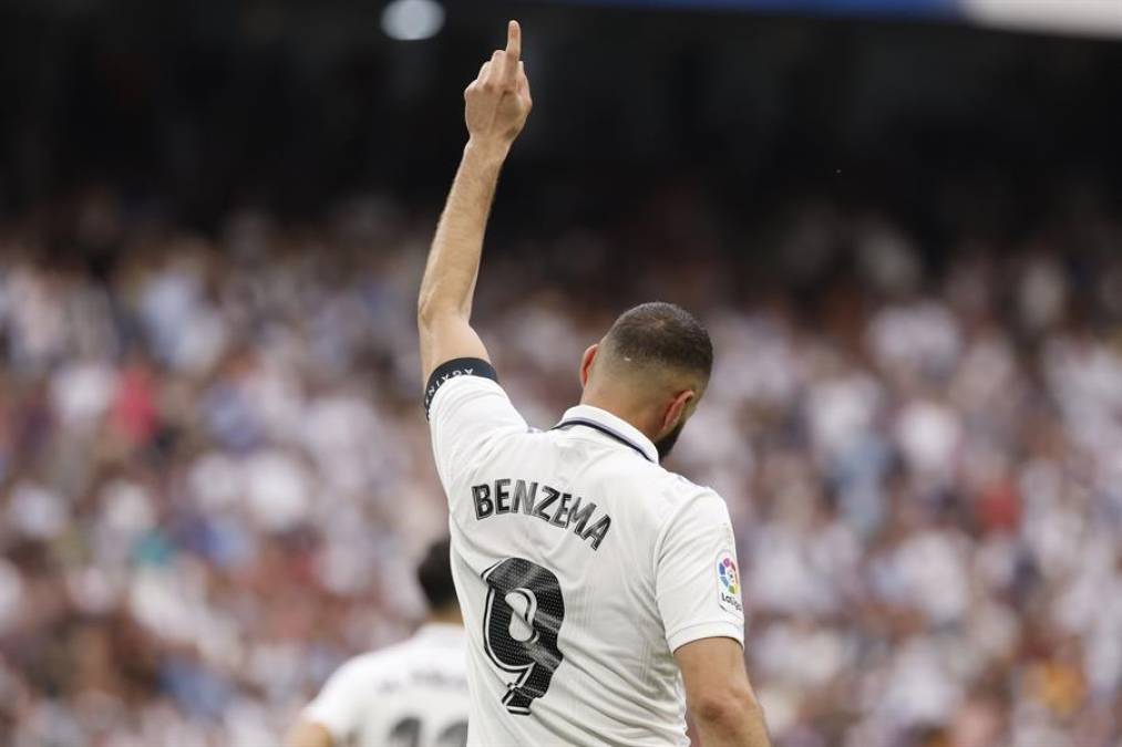 La despedida de <b>Benzema</b> llega el mismo día en que fuentes del club saudita Al Ittihad afirmaron a AFP que el francés ha firmado por tres años con el club de Yeda.
