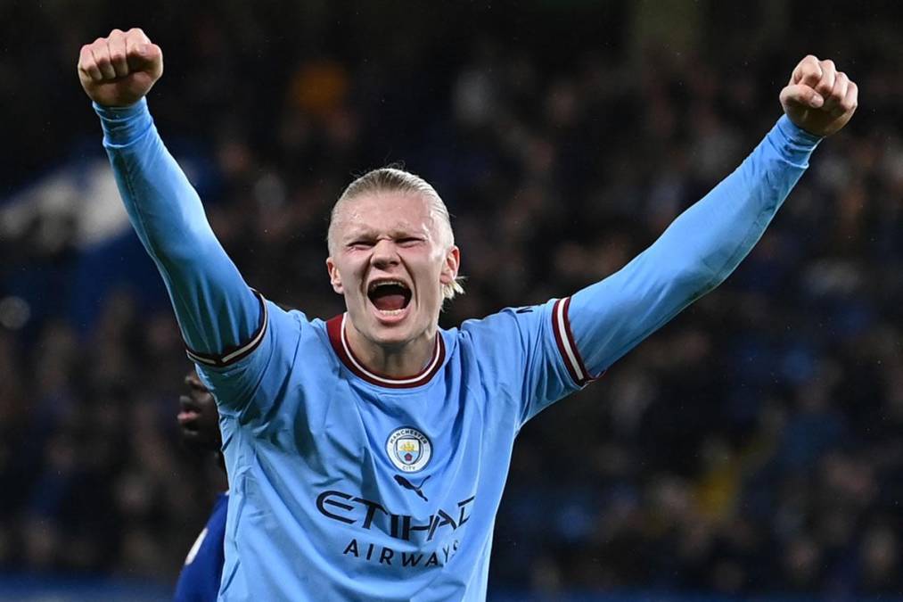 Erling Haaland - El noruego, a sus 22 años, está rompiendo todos los registros goleadores en el Manchester City. Tuvo un gran año a base de goles.