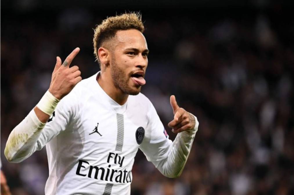 El loco festejo de Neymar tras su gol para el 2-0 del PSG sobre el Liverpool.