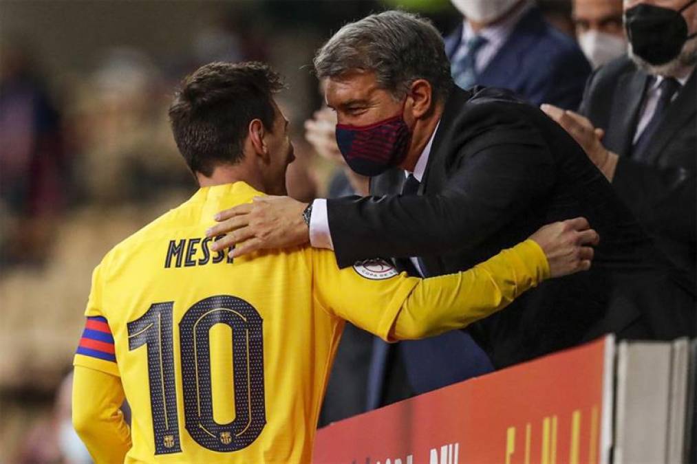 Una de las primeras condiciones para que Messi vuelva al FC Barcelona es que Joan Laporta tiene que reconocer su fallo en su gestión para retener al argentino al dejar de echarle la culpa al crack rosarino.