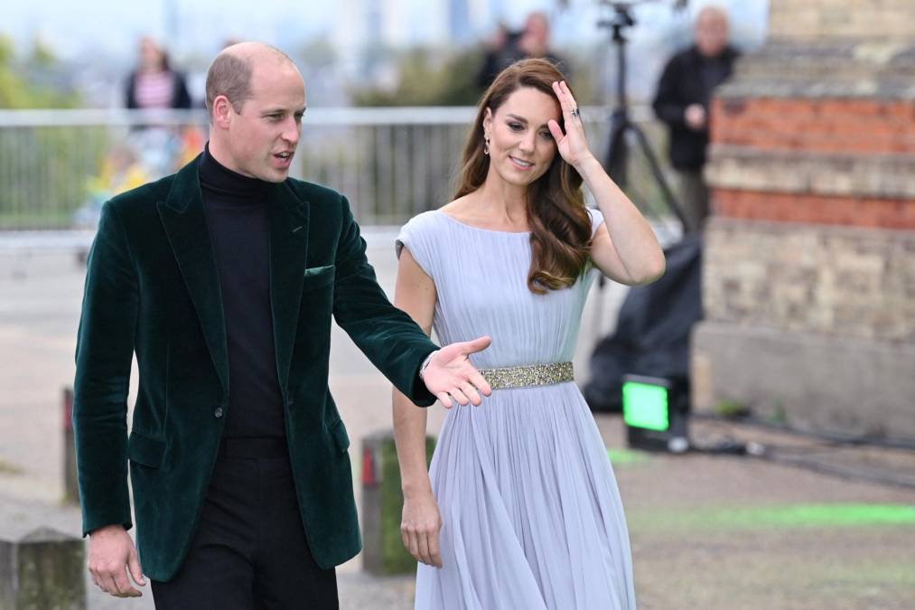 El príncipe William, nieto de Isabel II, entregará sus primeros premios medioambientales Earthshot en una ceremonia de gala este domingo, tras una semana marcada por el descontento de la realeza británica ante la inacción de los líderes mundiales frente al cambio climático.