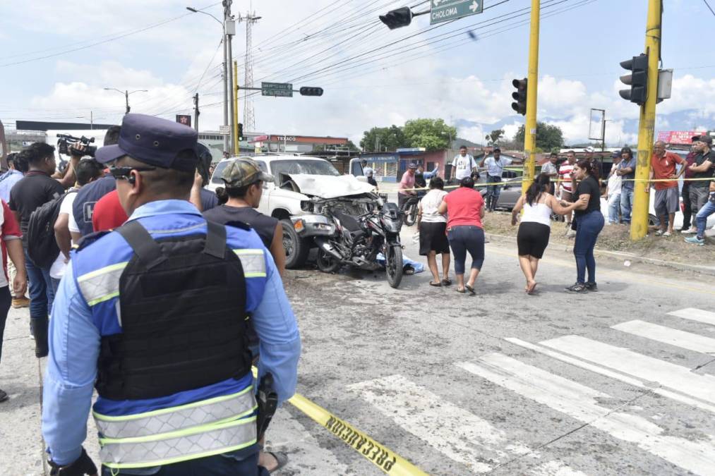 En el accidente perdieron las vida dos mujeres, identificadas como Amy Nicolle Gonzáles Alarcón y Yeny Casiano.